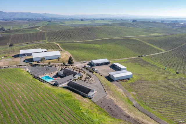 $9,975,000 | 5933 Haire Lane, Sonoma, CA 95476