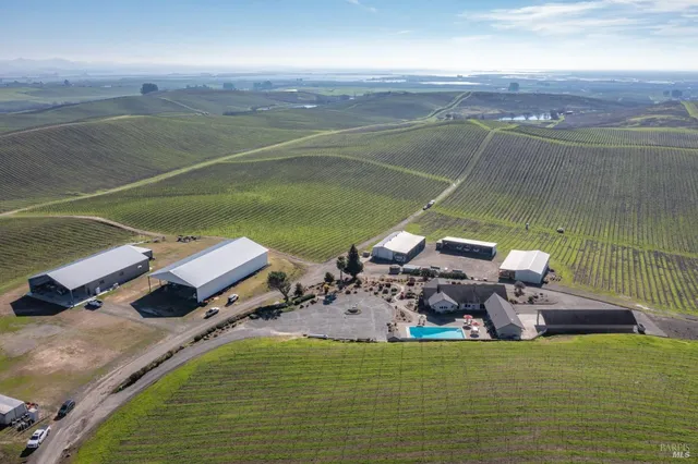 $9,975,000 | 5933 Haire Lane, Sonoma, CA 95476