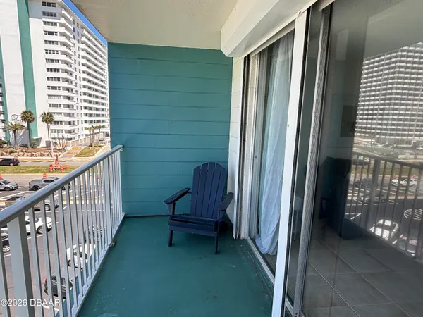 $1,450 | 2727 North Atlantic Avenue, Unit 503, Daytona Beach, FL 32118