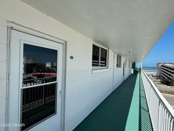 $1,450 | 2727 North Atlantic Avenue, Unit 503, Daytona Beach, FL 32118