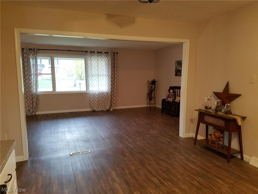 1338 Bennett Road Madison, OH 44057 - Photo 10 of 33 Gallery Image 10