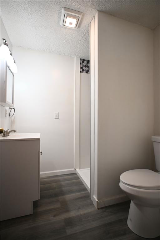 42 Kennedy Road Finleyville, PA 15332 - Photo 23 of 50 Upstairs bathroom