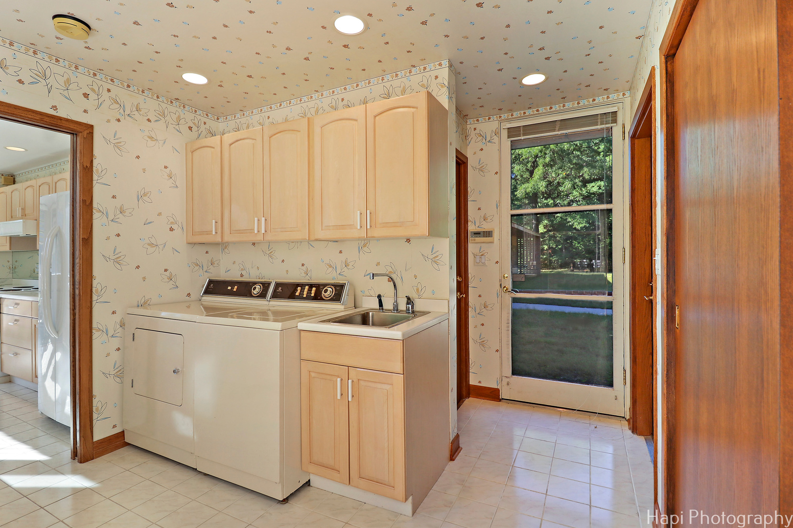 80 Meadow Hill Road Barrington Hills, IL 60010 - Photo 15 of 25 a view of a kitchen with white cabinets