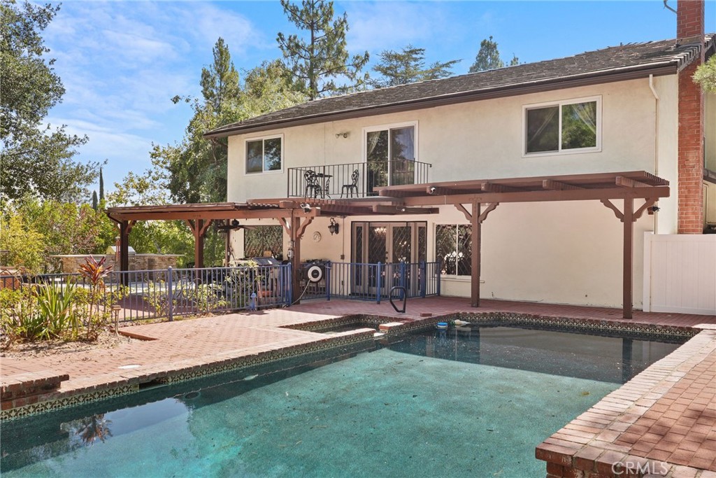 19317 Vista Grande Way Porter Ranch, CA 91326 - Photo 43 of 53 a view of a house with backyard and sitting area