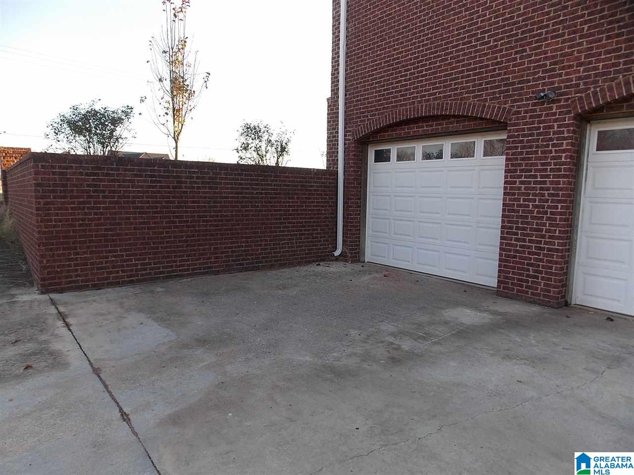 951 County Road 12 Oneonta, AL 35121 - Photo 41 of 44