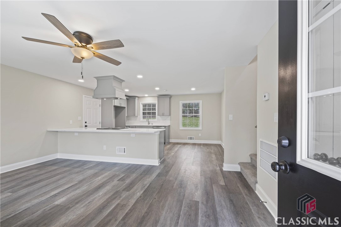 512 Cherokee Ridge Athens, GA 30606 - Photo 3 of 46