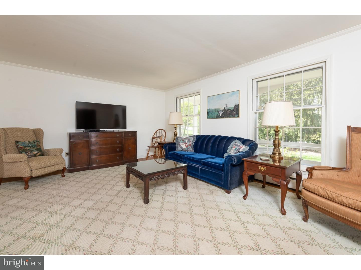 940 Cloverly Road Berwyn, PA 19312 - Photo 4 of 25