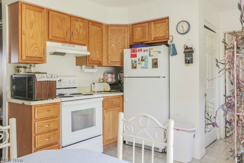 1472 Tallmadge Road Kent, OH 44240 - Photo 11 of 17 Gallery Image 11