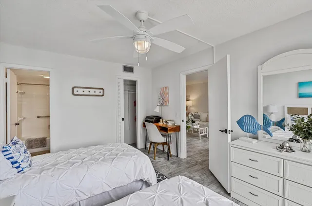 $3,800 | 225 South Beach Road, Unit 205, Tequesta, FL 33469