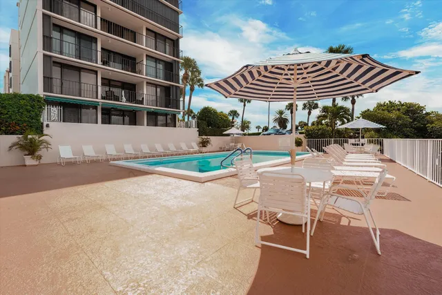 $3,800 | 225 South Beach Road, Unit 205, Tequesta, FL 33469