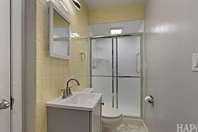 $439,000 | 75 Carthage Lane, Hoffman Estates, IL 60169