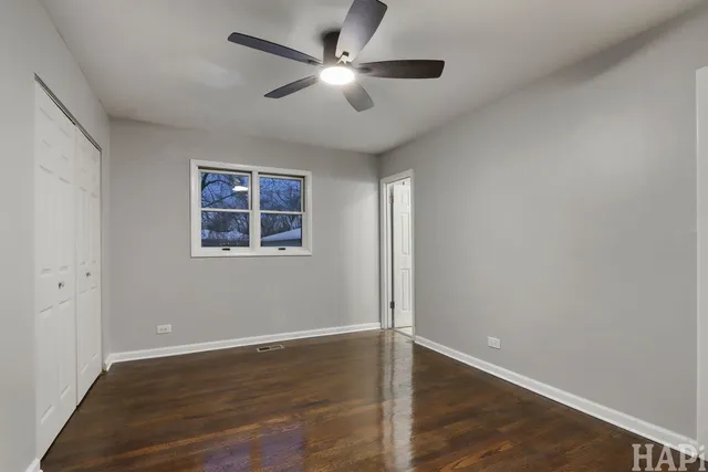 $439,000 | 75 Carthage Lane, Hoffman Estates, IL 60169