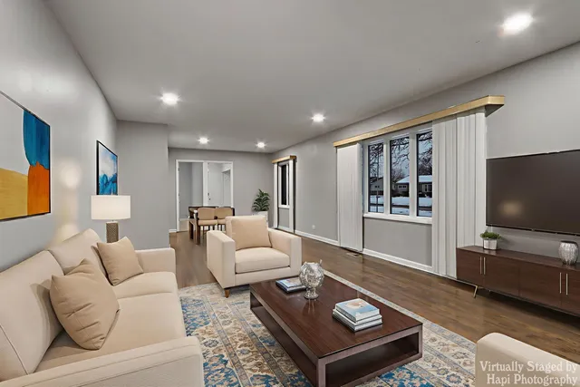 $439,000 | 75 Carthage Lane, Hoffman Estates, IL 60169