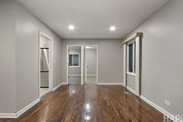 $439,000 | 75 Carthage Lane, Hoffman Estates, IL 60169