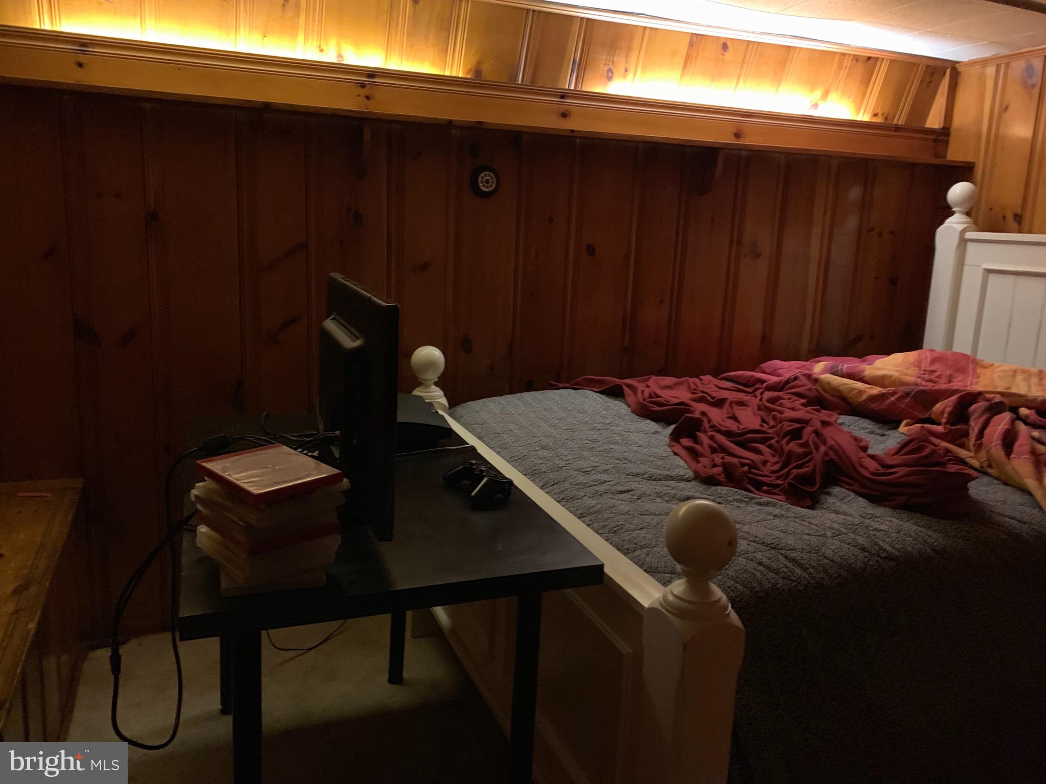3115 Fanshawe Street Philadelphia, PA 19149 - Photo 7 of 14 Unit 1: Basement bedroom