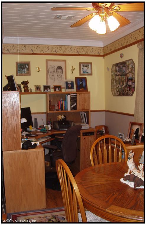 9725 Fraser Road Jacksonville, FL 32246 - Photo 4 of 6 Dining office