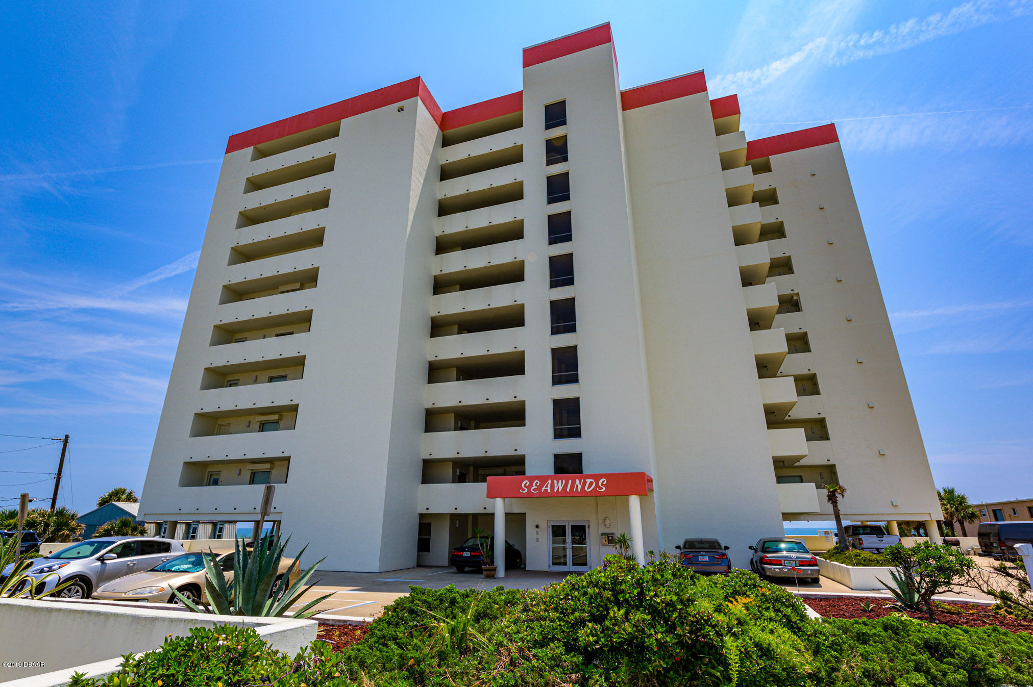 a view of building with yard