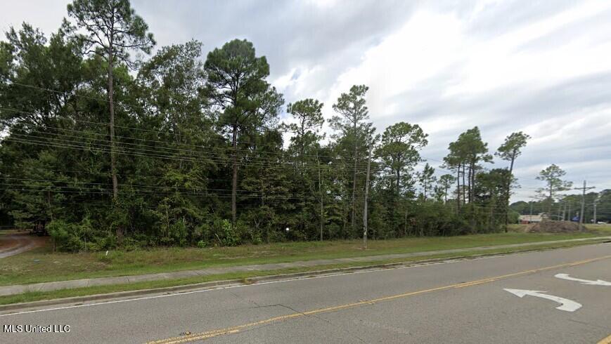 Jam Lane Biloxi, MS 39532 - Photo 4 of 4 Screenshot 2025-01-09 132336