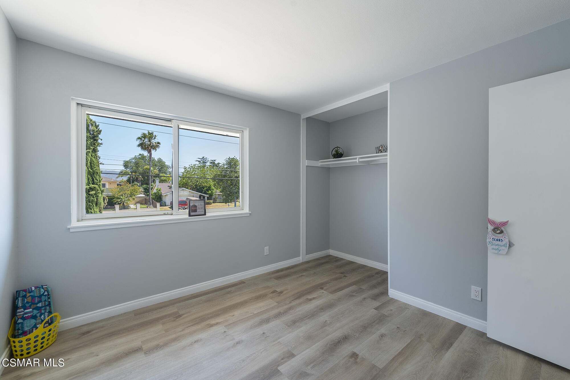 2305 Cochran Street Simi Valley, CA 93065 - Photo 26 of 43 an empty room with a window