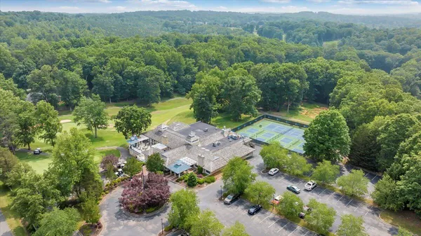 $1,895,000 | 232 Peninsula Drive, Moneta, VA 24121