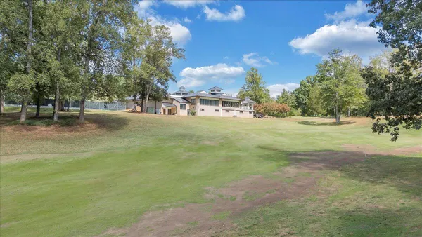 $1,895,000 | 232 Peninsula Drive, Moneta, VA 24121
