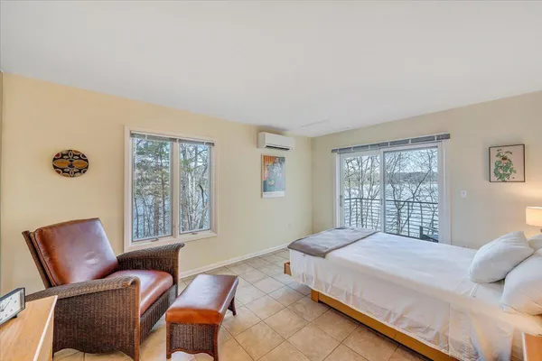 $1,895,000 | 232 Peninsula Drive, Moneta, VA 24121