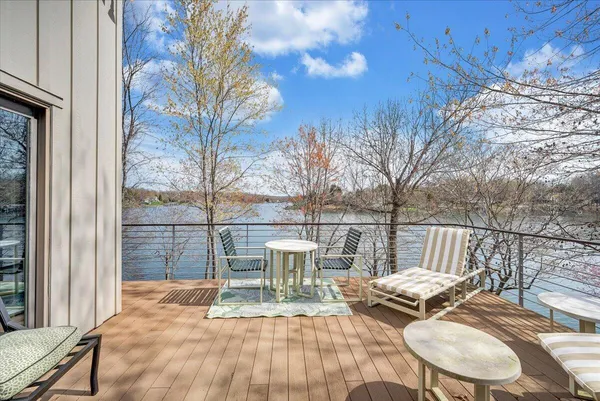 $1,895,000 | 232 Peninsula Drive, Moneta, VA 24121