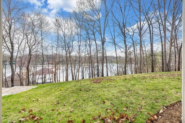 $1,895,000 | 232 Peninsula Drive, Moneta, VA 24121