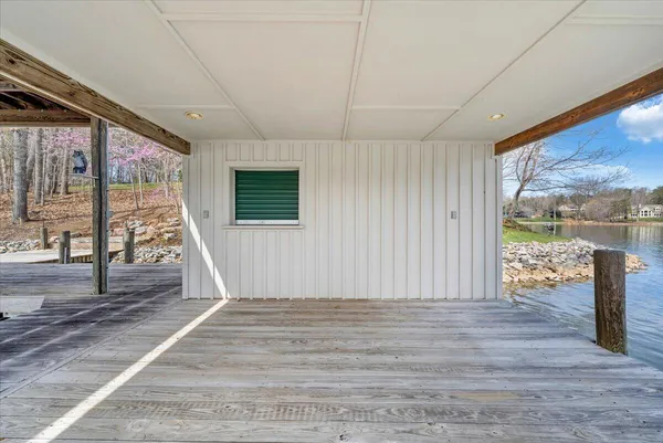 $1,895,000 | 232 Peninsula Drive, Moneta, VA 24121