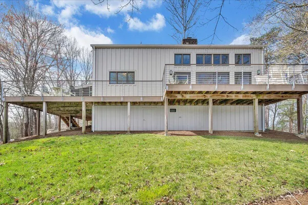 $1,895,000 | 232 Peninsula Drive, Moneta, VA 24121