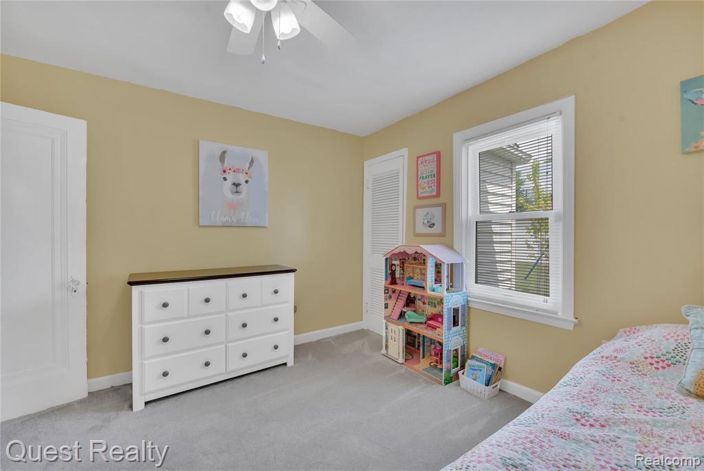1268 Hampton Road Grosse Pointe Woods, MI 48236 - Photo 27 of 45