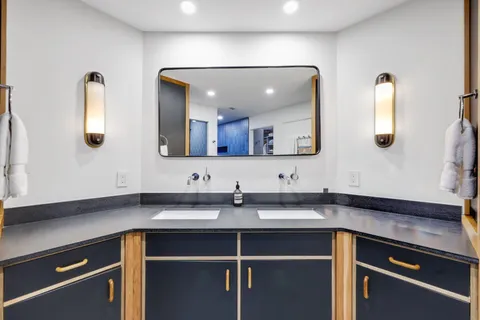 $650,000 | 333 Sunset Drive, Unit 505, Fort Lauderdale, FL 33301