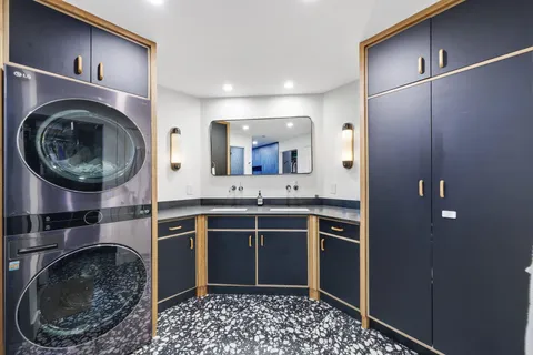 $650,000 | 333 Sunset Drive, Unit 505, Fort Lauderdale, FL 33301