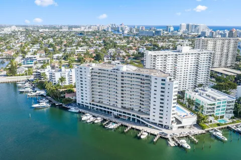 $650,000 | 333 Sunset Drive, Unit 505, Fort Lauderdale, FL 33301