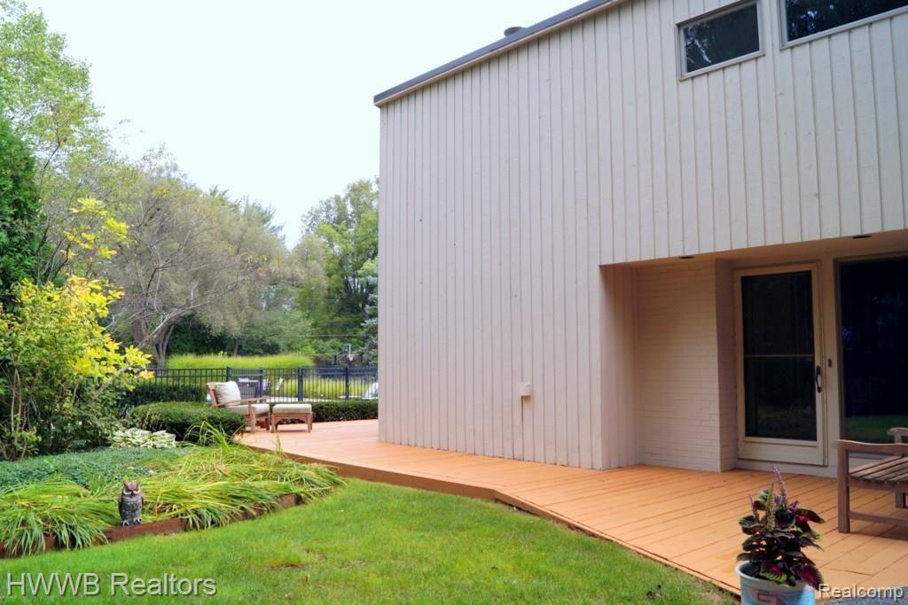 1870 Redding Road Birmingham, MI 48009 - Photo 28 of 38 DSC05076.JPG