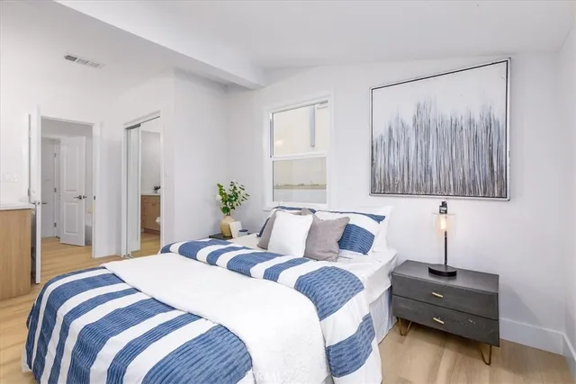 $1,399,000 | 3960 Verdugo View Drive, Los Angeles, CA 90065