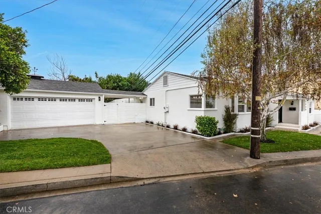 $1,399,000 | 3960 Verdugo View Drive, Los Angeles, CA 90065