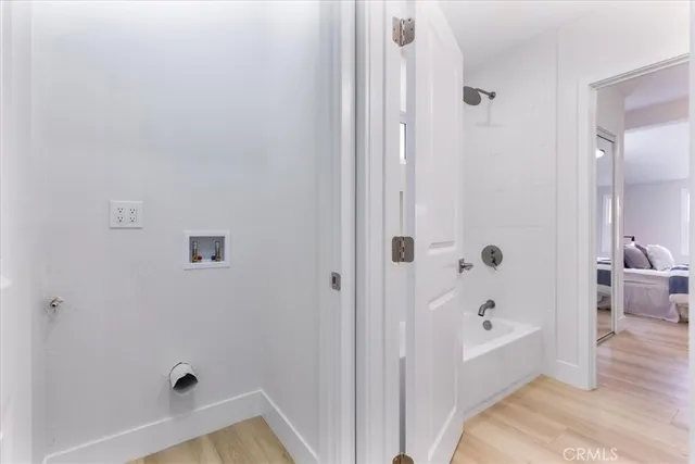 $1,399,000 | 3960 Verdugo View Drive, Los Angeles, CA 90065