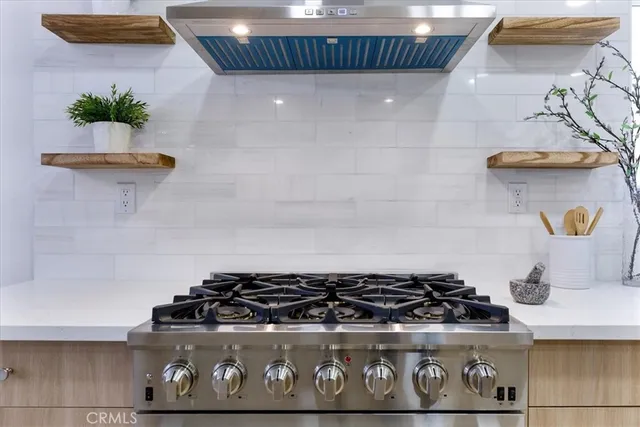 $1,399,000 | 3960 Verdugo View Drive, Los Angeles, CA 90065