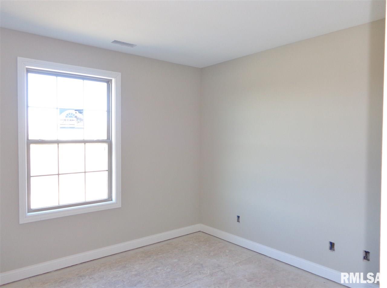 722 Labrador Way Washington, IL 61571 - Photo 16 of 22 Gallery Image 16