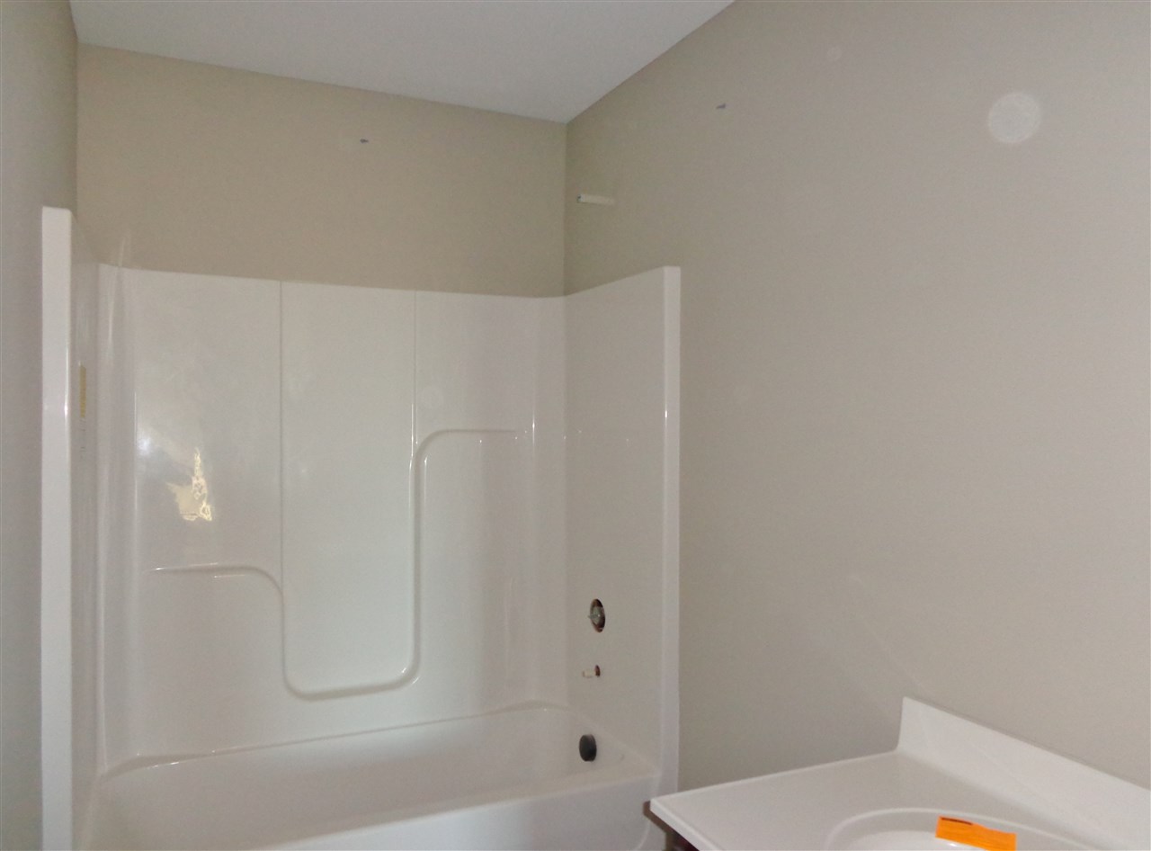 722 Labrador Way Washington, IL 61571 - Photo 18 of 22 Gallery Image 18