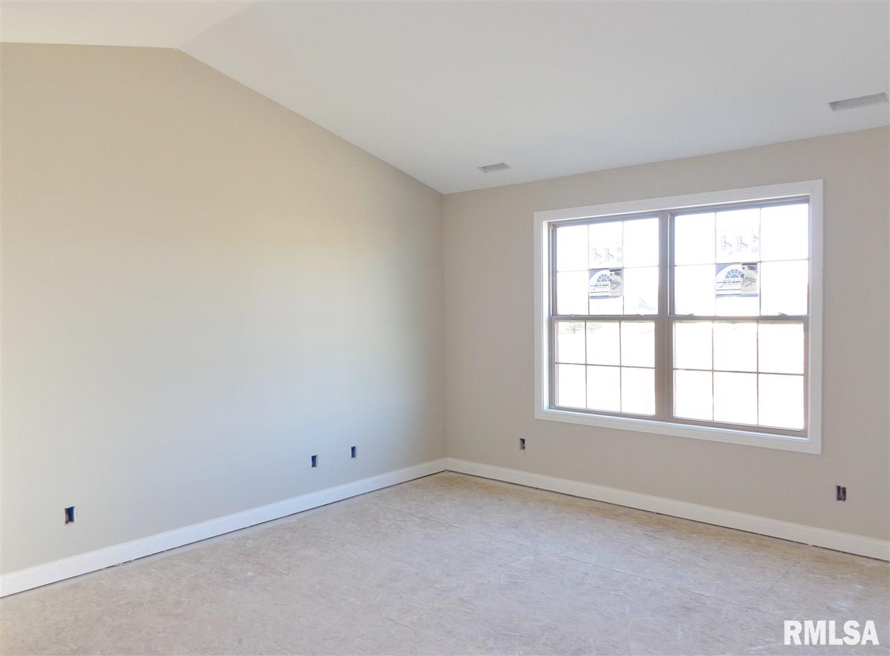 722 Labrador Way Washington, IL 61571 - Photo 10 of 22 Gallery Image 10