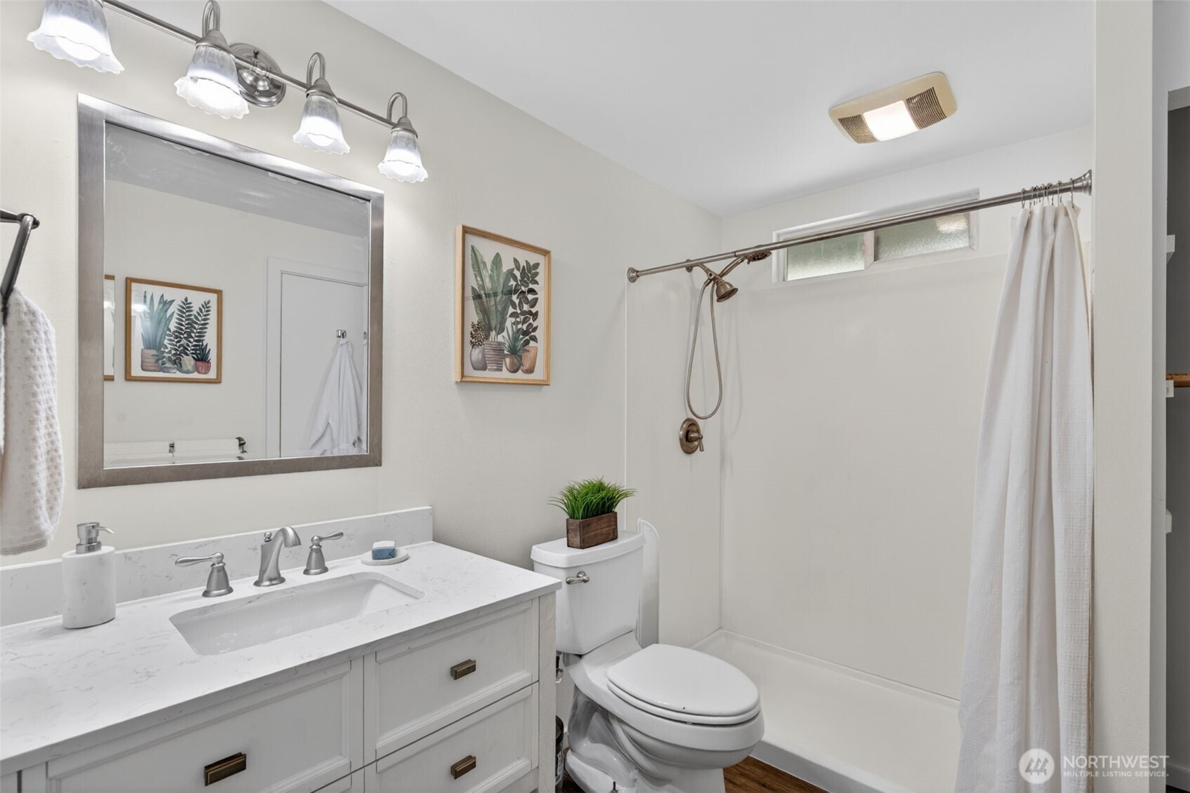 19209 Grannis Road Bothell, WA 98012 - Photo 12 of 26