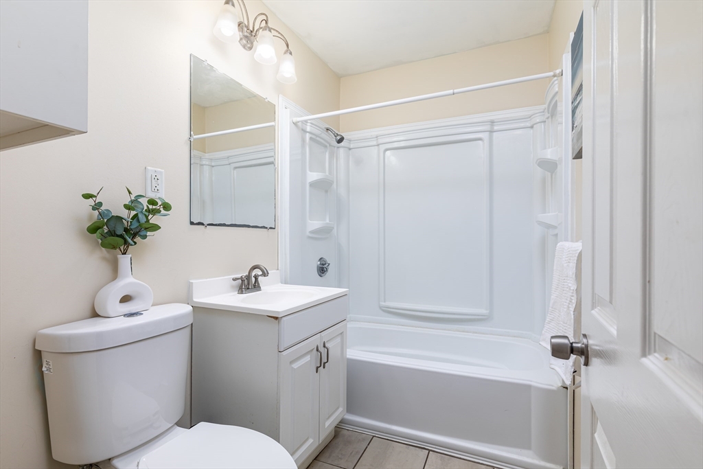 116 Spring Street, Unit A4 Boston, MA 02132 - Photo 11 of 15