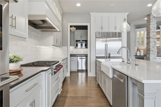 $2,150,000 | 16121 Paradise Street, Overland Park, KS 66221