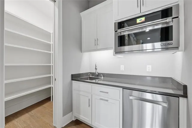 $2,150,000 | 16121 Paradise Street, Overland Park, KS 66221