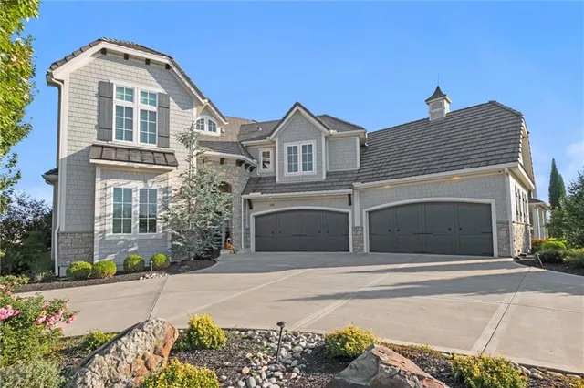 $2,150,000 | 16121 Paradise Street, Overland Park, KS 66221