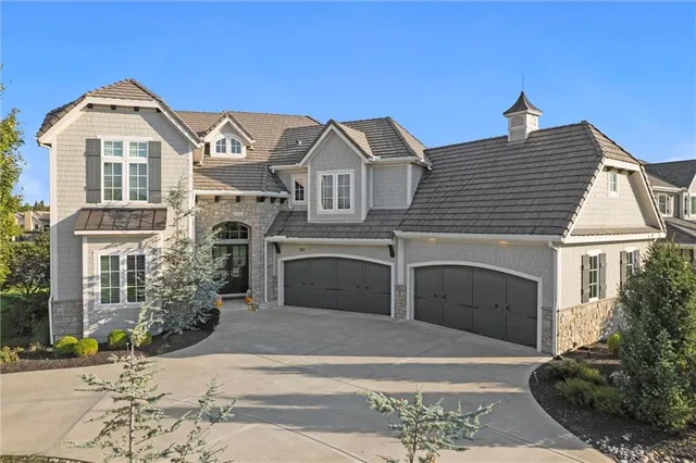 $2,150,000 | 16121 Paradise Street, Overland Park, KS 66221