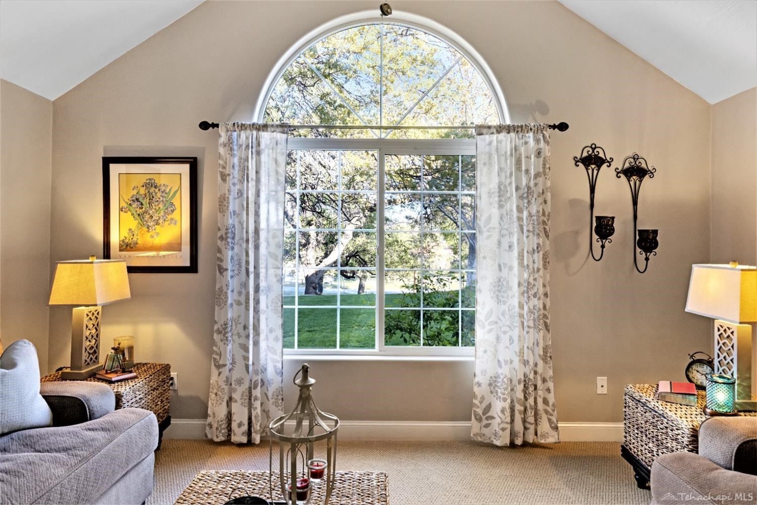 20861 Old Town Road Tehachapi, CA 93561 - Photo 4 of 31 Gallery Image 4