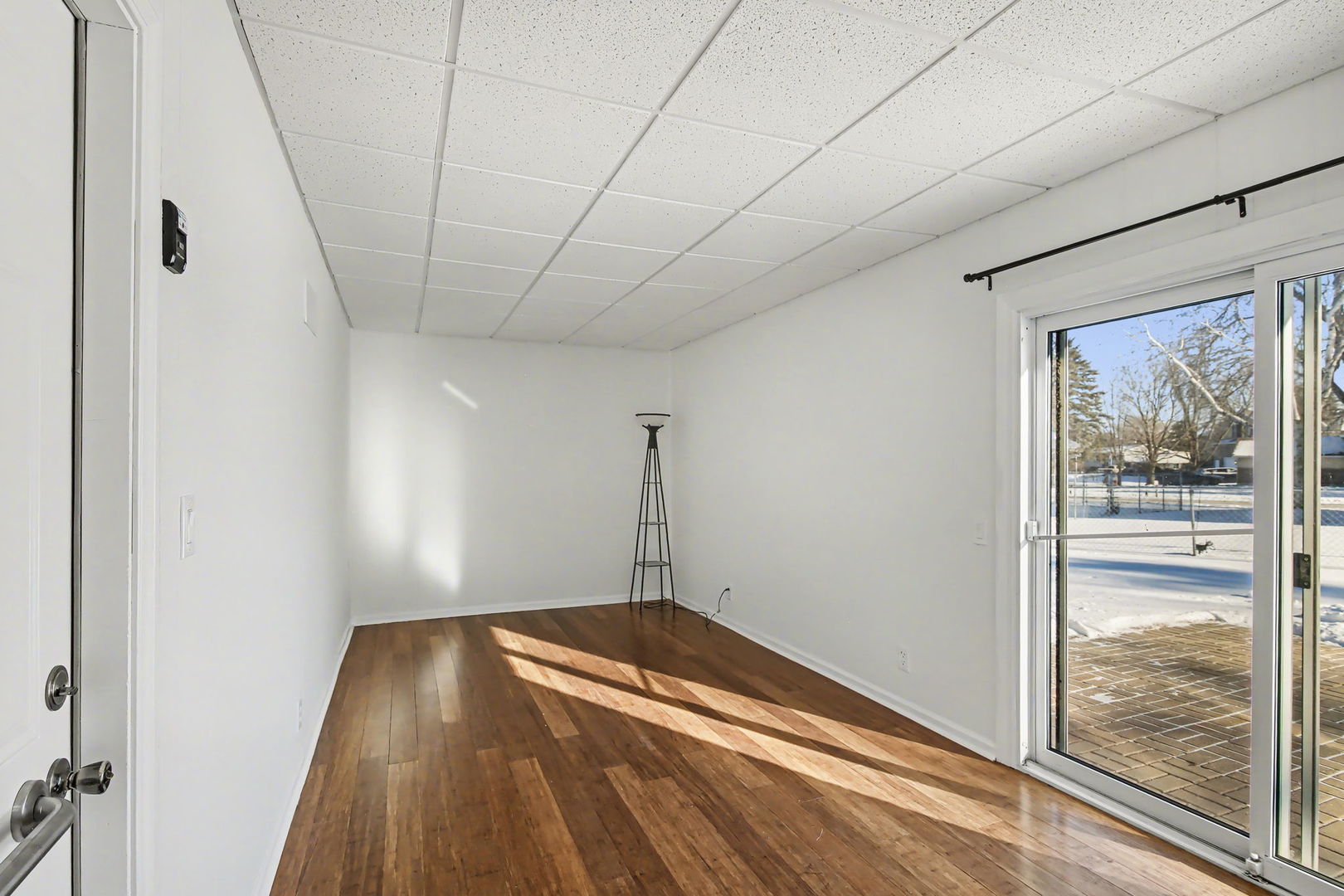 507 Northgate Road Lindenhurst, IL 60046 - Photo 13 of 36